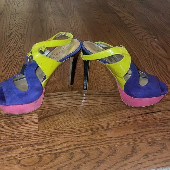 3/$15 Jessica Simpson neon color block stiletto size 6 - Picture 4 of 6